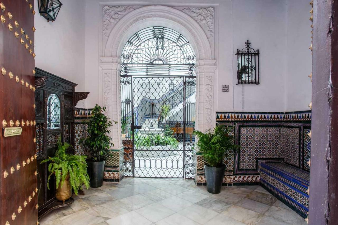 Suites Machado Севилья Экстерьер фото